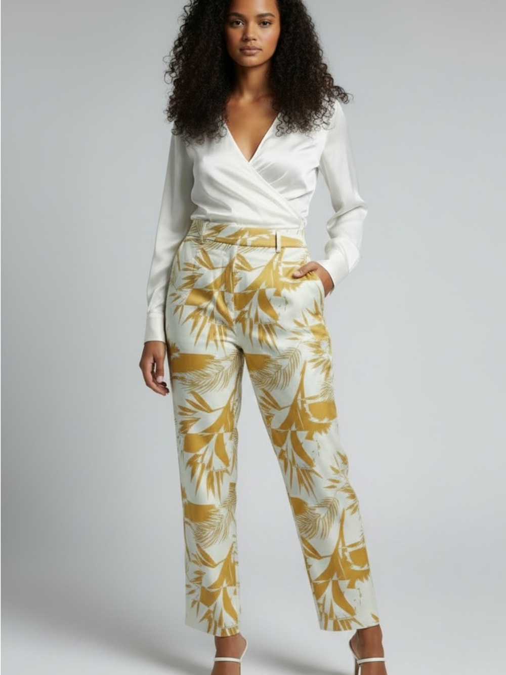 BCBGMaxAzria White and Mustard Leaf-Print Straight Leg Pants
